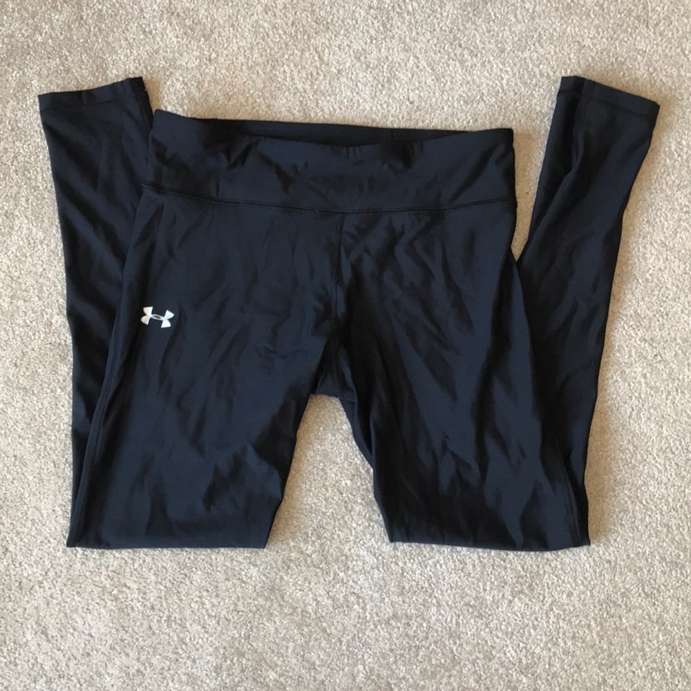 UA woman’s compression pants